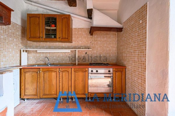 casa indipendente in vendita a Lamporecchio