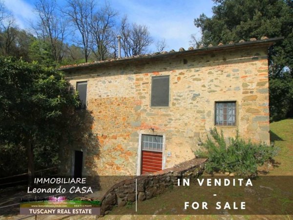 casa indipendente in vendita a Lamporecchio