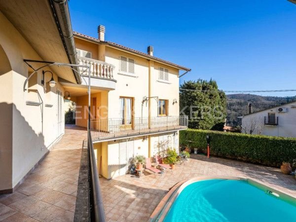 casa indipendente in vendita a Lamporecchio in zona San Baronto
