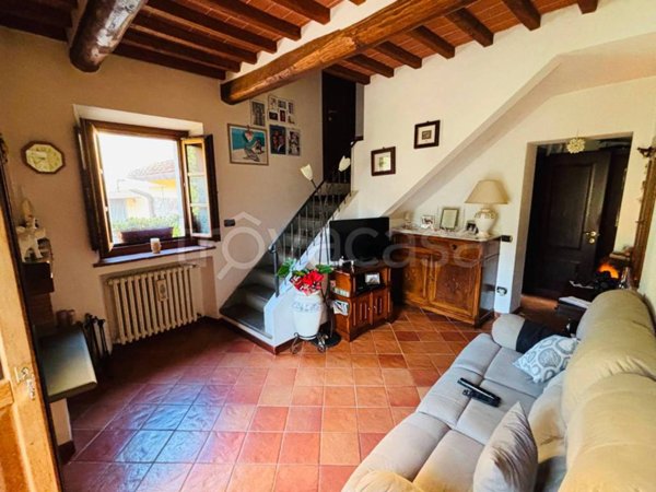 casa indipendente in vendita a Lamporecchio in zona San Baronto