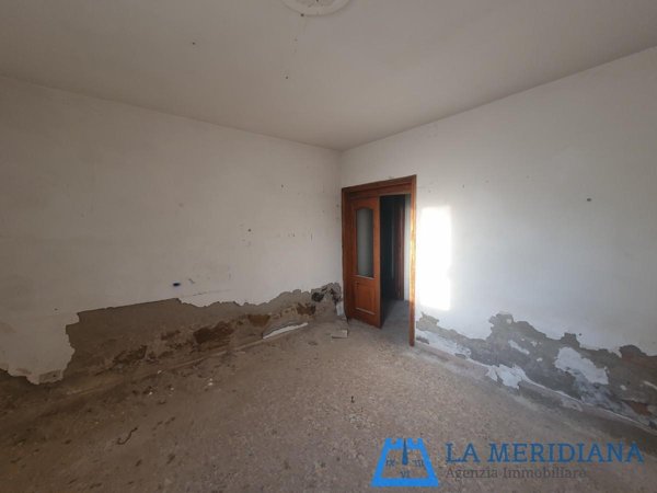 casa indipendente in vendita a Lamporecchio