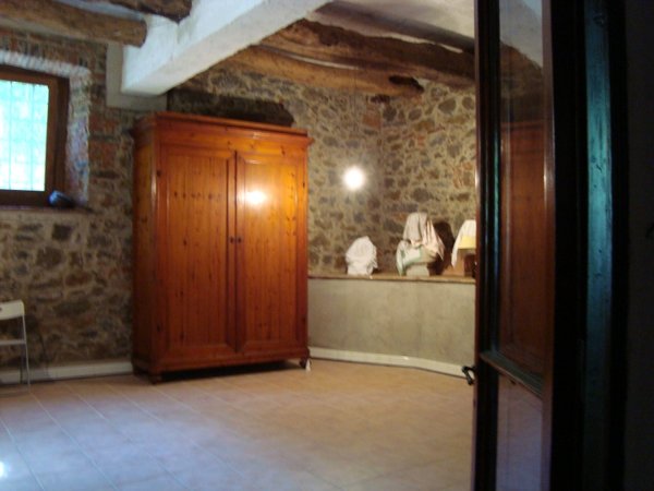 casa indipendente in vendita a Lamporecchio in zona Borgano