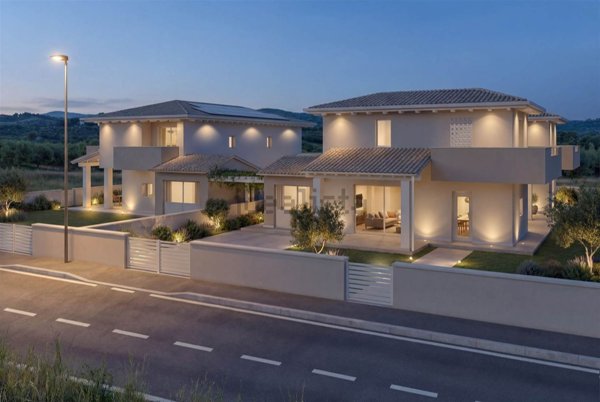 casa indipendente in vendita a Lamporecchio