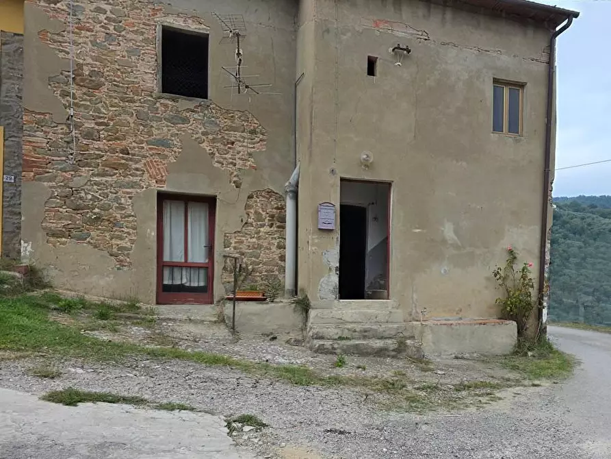 casa indipendente in vendita a Lamporecchio