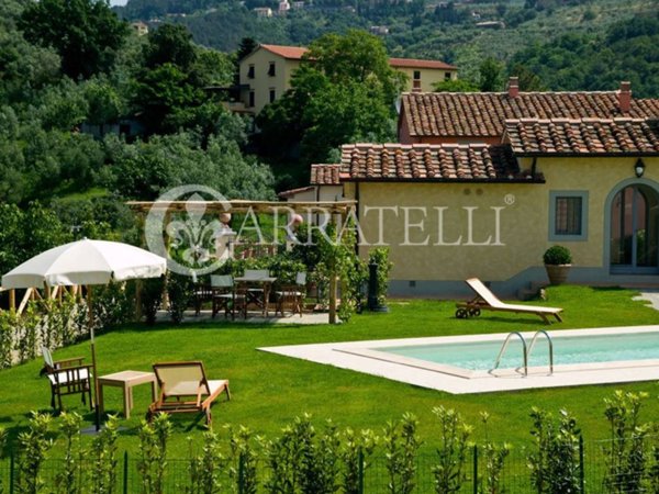 casa indipendente in vendita a Lamporecchio in zona Papiano