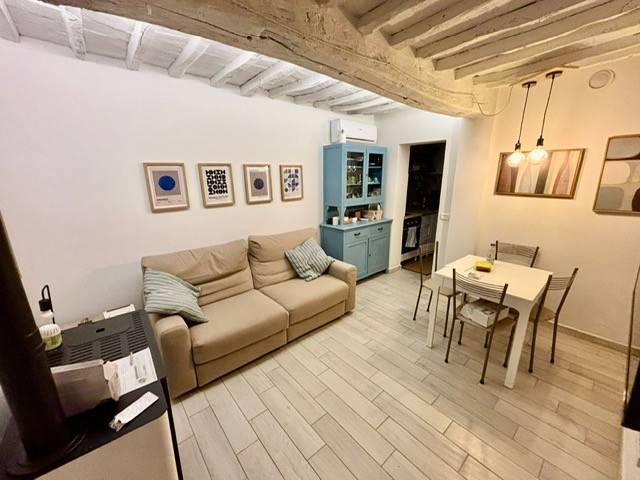 casa indipendente in vendita a Lamporecchio