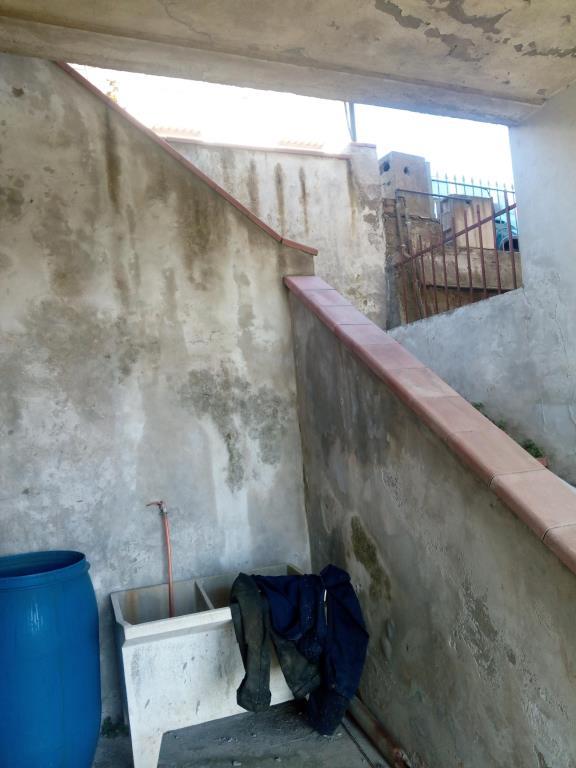 casa indipendente in vendita a Lamporecchio in zona San Baronto