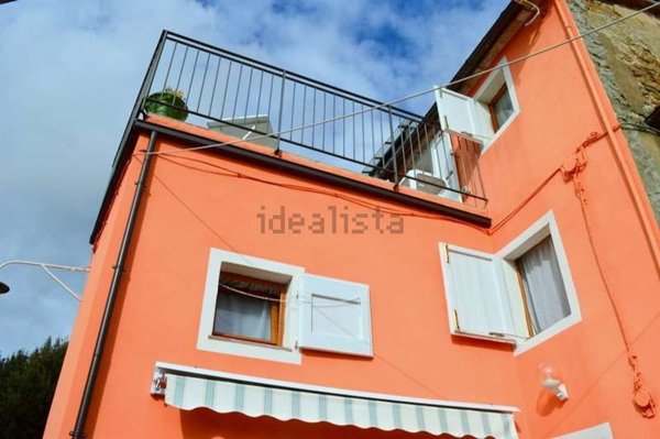 casa indipendente in vendita a Lamporecchio in zona San Baronto