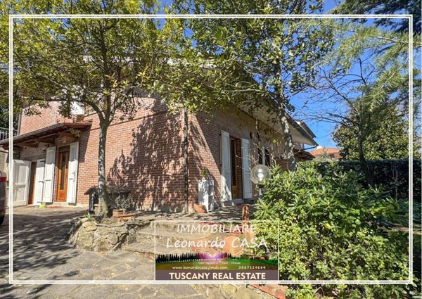 casa indipendente in vendita a Lamporecchio