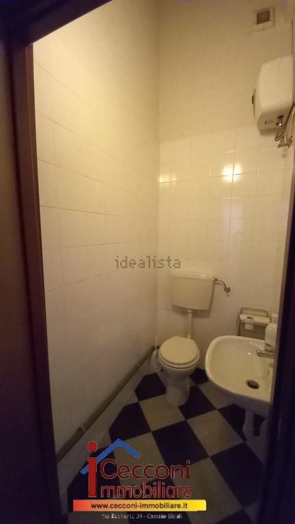 negozio in vendita a Lamporecchio