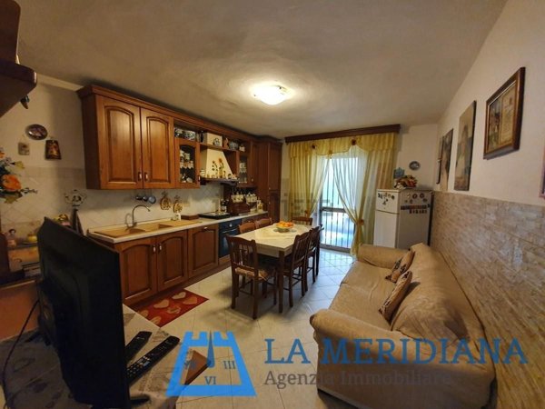 casa indipendente in vendita a Lamporecchio