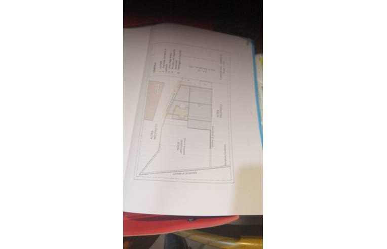 casa indipendente in vendita a Lamporecchio