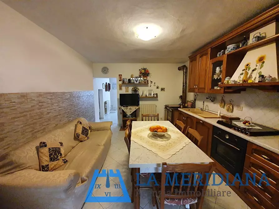 casa indipendente in vendita a Lamporecchio