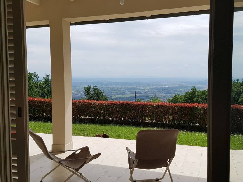 casa indipendente in vendita a Lamporecchio in zona San Baronto