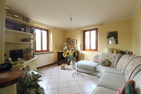 casa indipendente in vendita a Lamporecchio