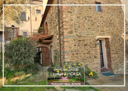 casa indipendente in vendita a Lamporecchio in zona Fornello