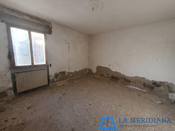 casa indipendente in vendita a Lamporecchio