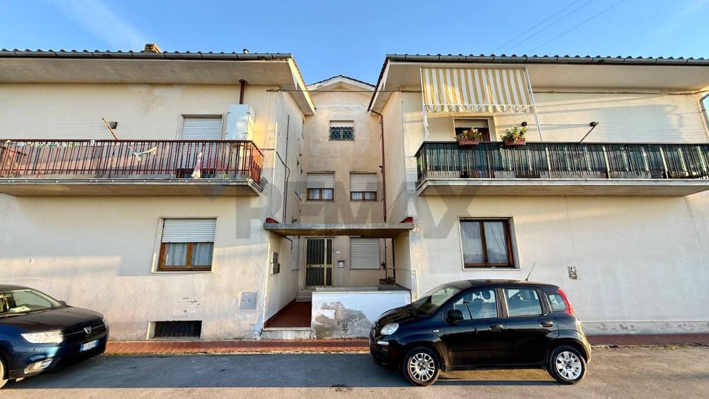 appartamento in vendita a Lamporecchio