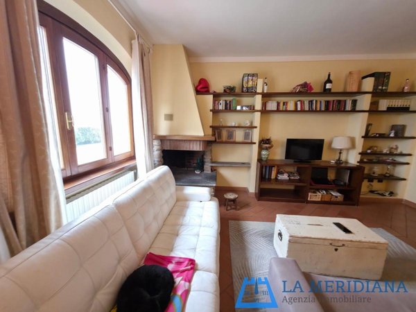 casa indipendente in vendita a Lamporecchio