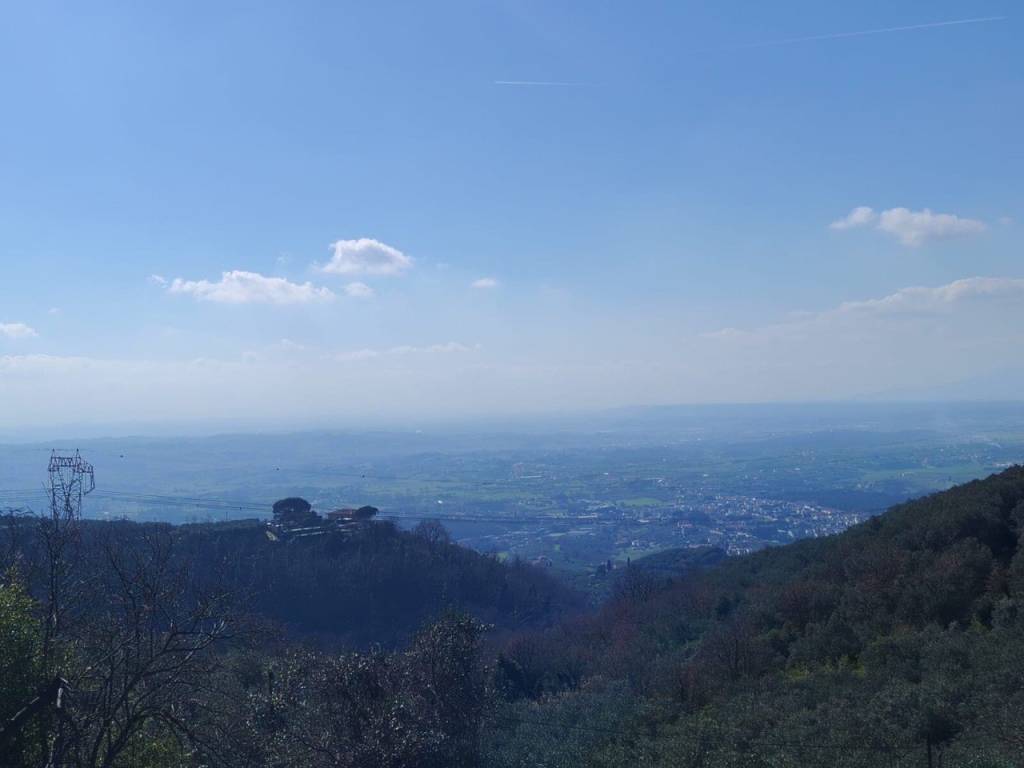 casa indipendente in vendita a Lamporecchio in zona San Baronto