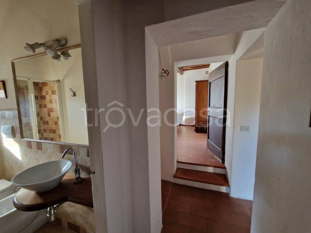 appartamento in vendita a Lamporecchio in zona Porciano