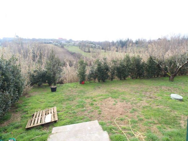 casa indipendente in vendita a Lamporecchio in zona Mastromarco