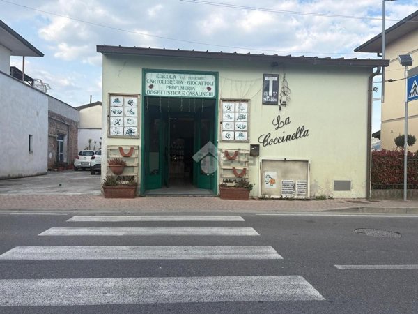 locale di sgombero in vendita a Lamporecchio