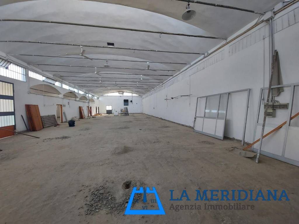 locale di sgombero in vendita a Lamporecchio