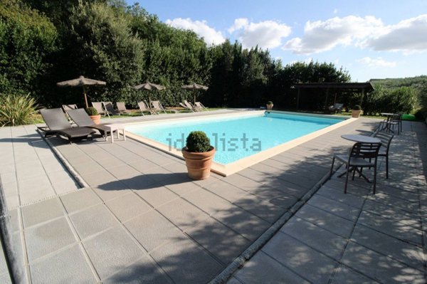 casale in vendita a Lamporecchio