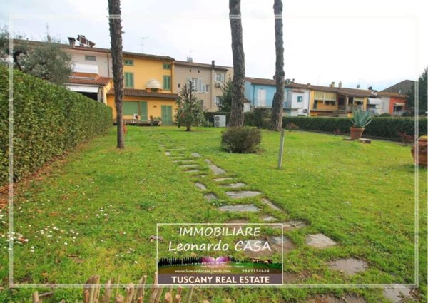 casa indipendente in vendita a Lamporecchio