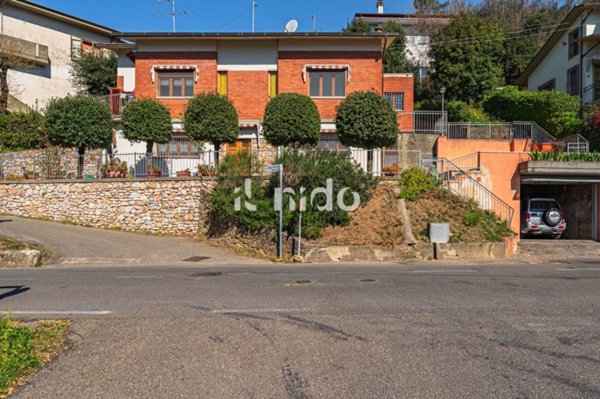 casa indipendente in vendita a Lamporecchio in zona San Baronto