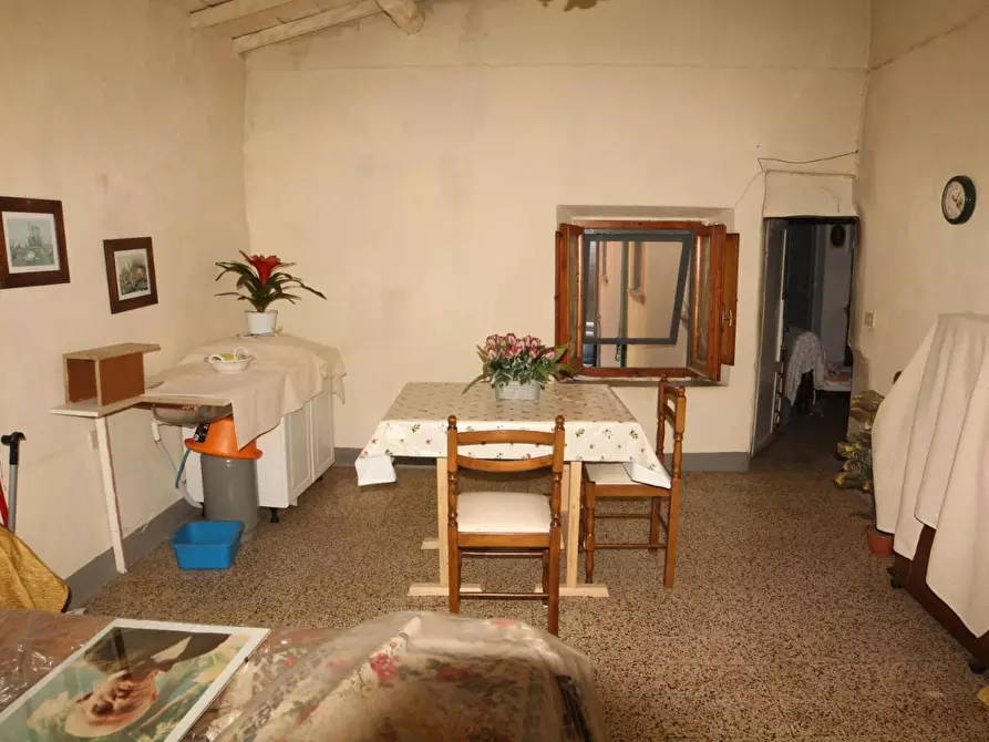 casa indipendente in vendita a Lamporecchio