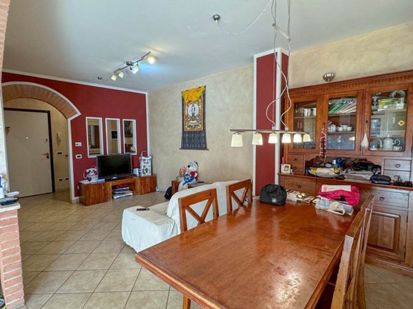 casa indipendente in vendita a Lamporecchio