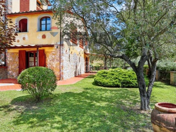 negozio in vendita a Lamporecchio