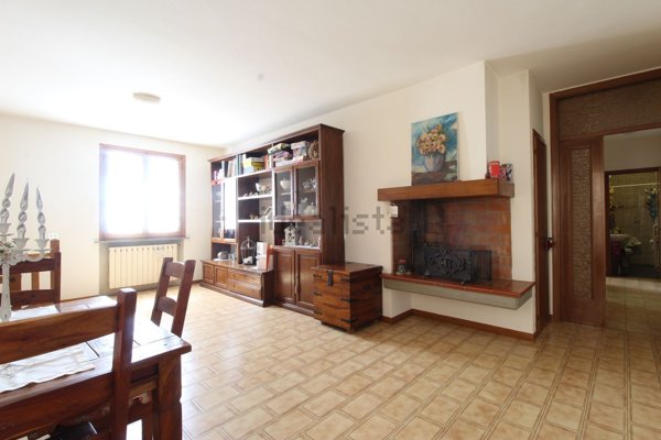 appartamento in vendita a Lamporecchio in zona Spicchio