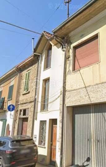 casa indipendente in vendita a Lamporecchio in zona Borgano