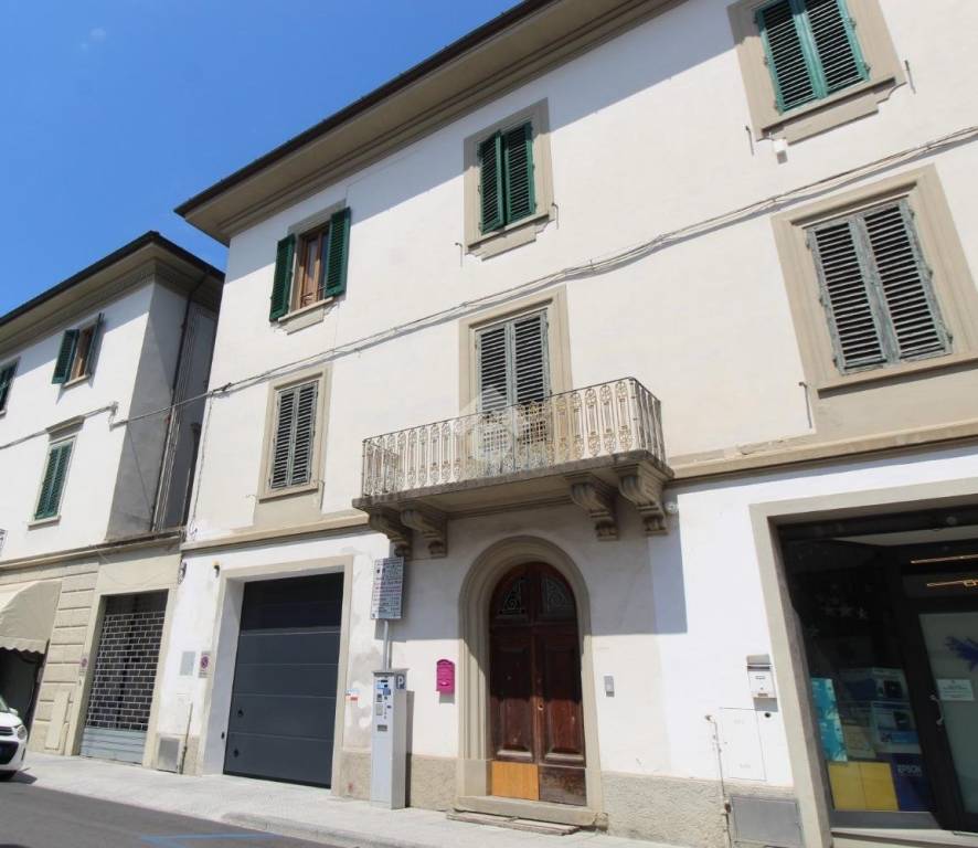 appartamento in vendita a Lamporecchio in zona Borgano