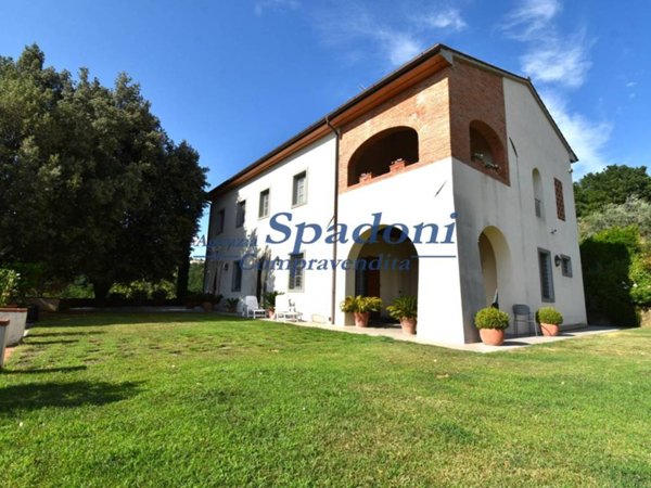 casa indipendente in vendita a Lamporecchio in zona San Baronto