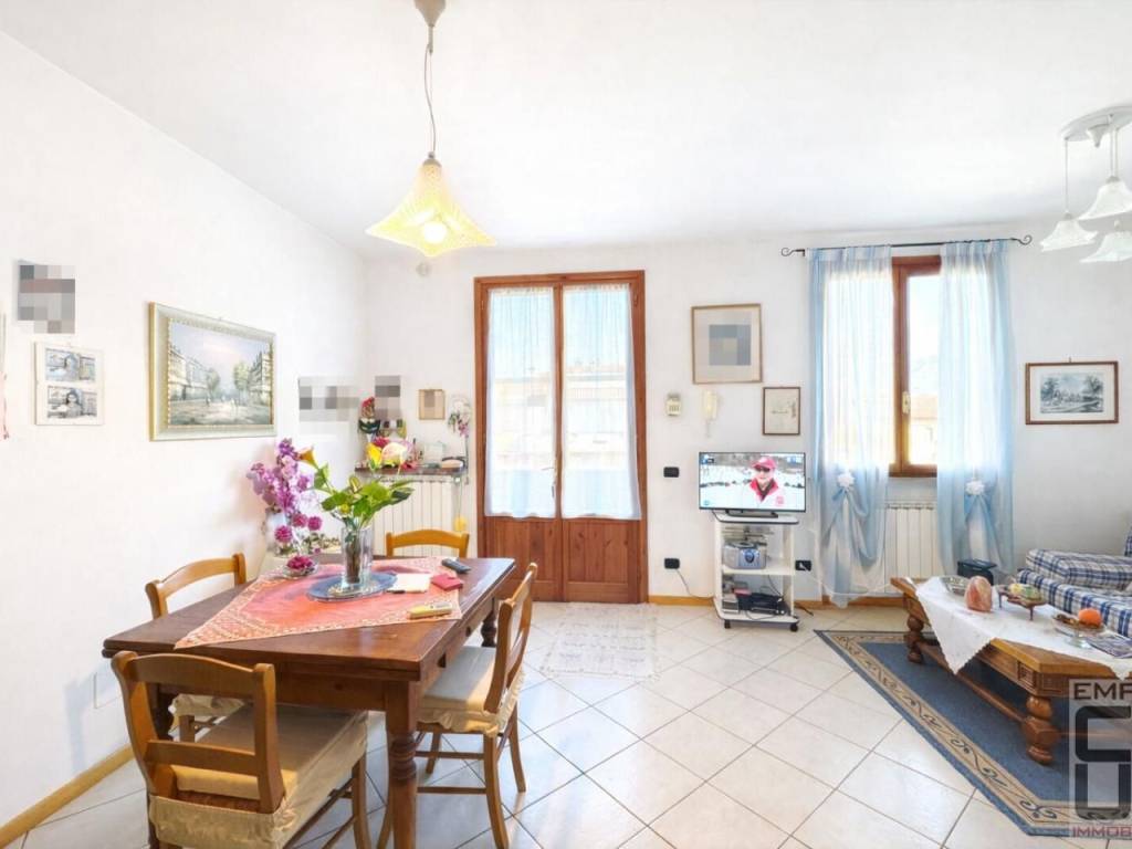 appartamento in vendita a Lamporecchio in zona Mastromarco