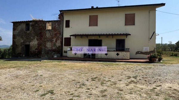 casa indipendente in vendita a Lamporecchio in zona Mastromarco