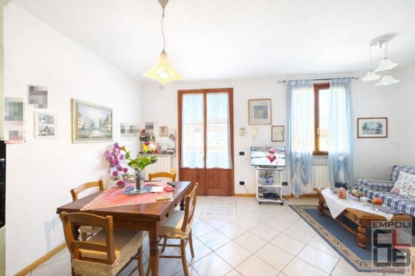 appartamento in vendita a Lamporecchio in zona Mastromarco
