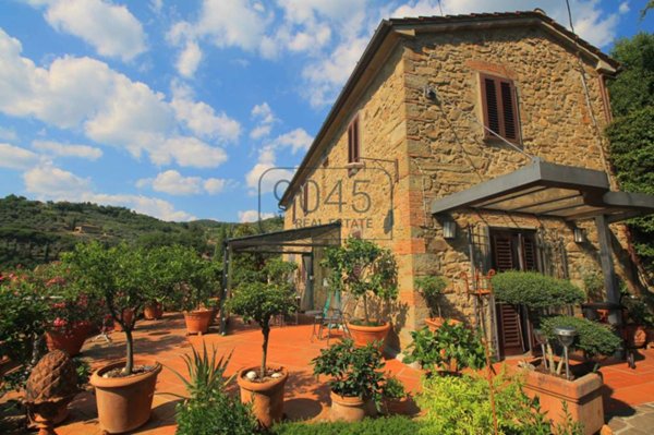casa indipendente in vendita a Lamporecchio in zona Borgano