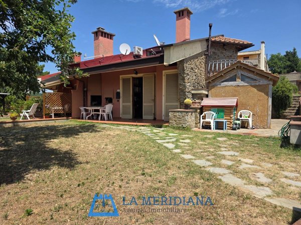 casa indipendente in vendita a Lamporecchio in zona Porciano