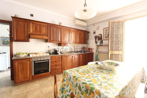 appartamento in vendita a Lamporecchio in zona Mastromarco
