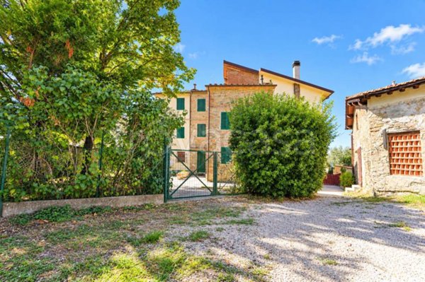 casa indipendente in vendita a Lamporecchio in zona Spicchio