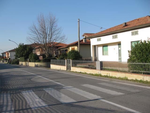 casa indipendente in vendita a Larciano in zona Castelmartini