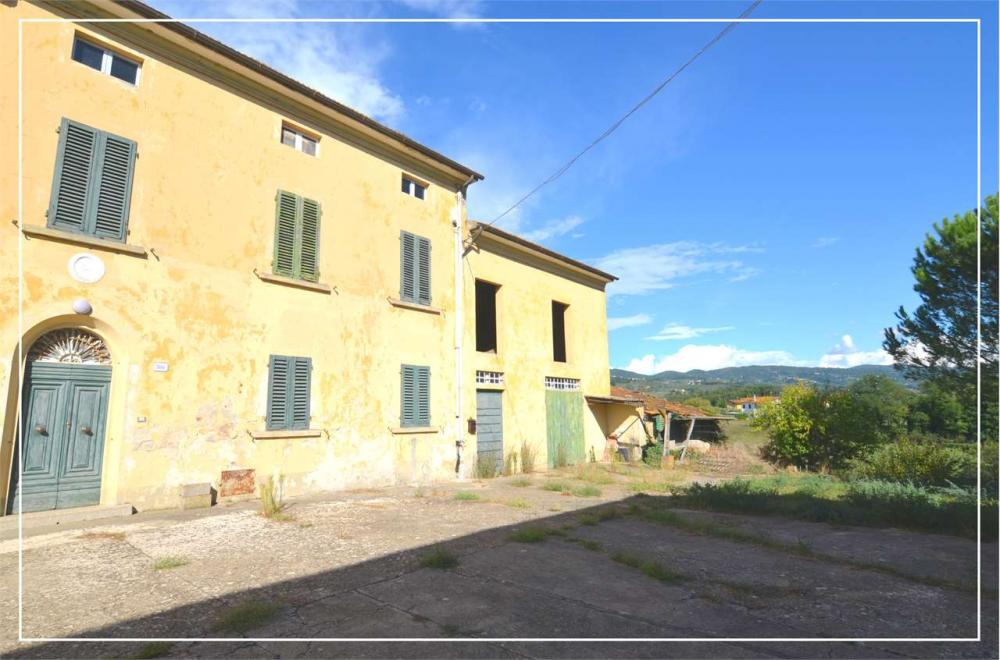 casa indipendente in vendita a Larciano