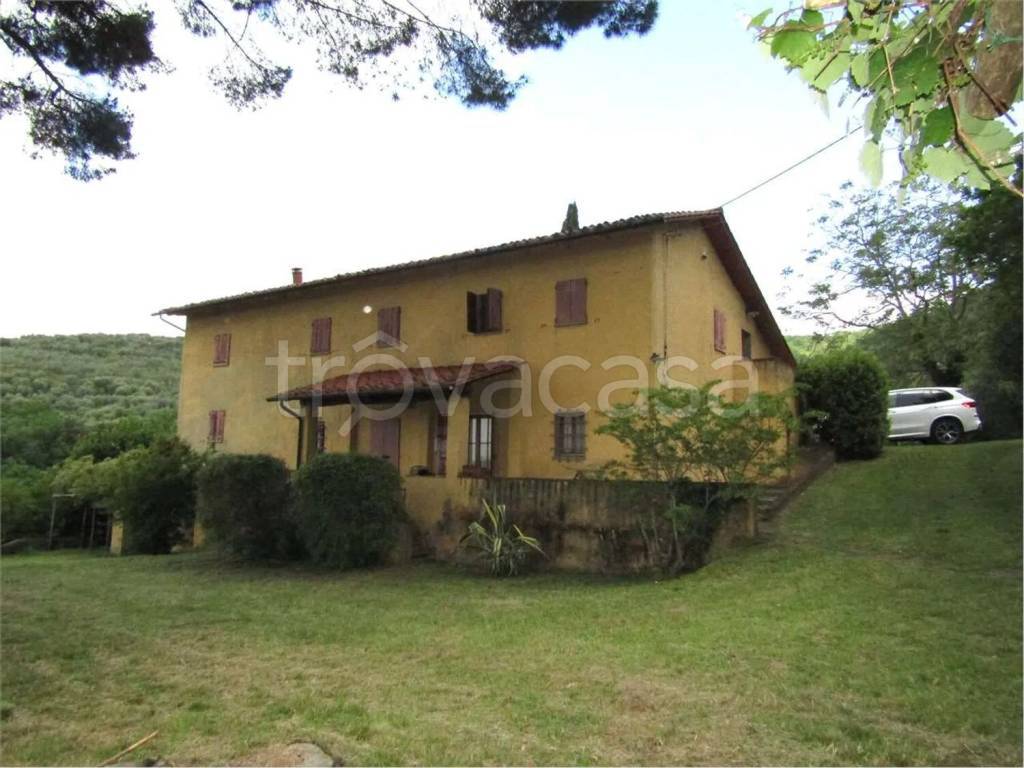 casa indipendente in vendita a Larciano