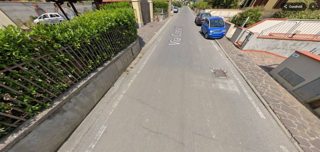 casa indipendente in vendita a Larciano
