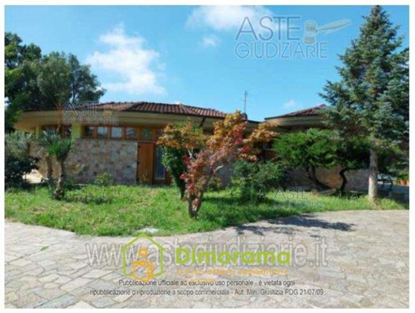 casa indipendente in vendita a Larciano in zona Biccimurri